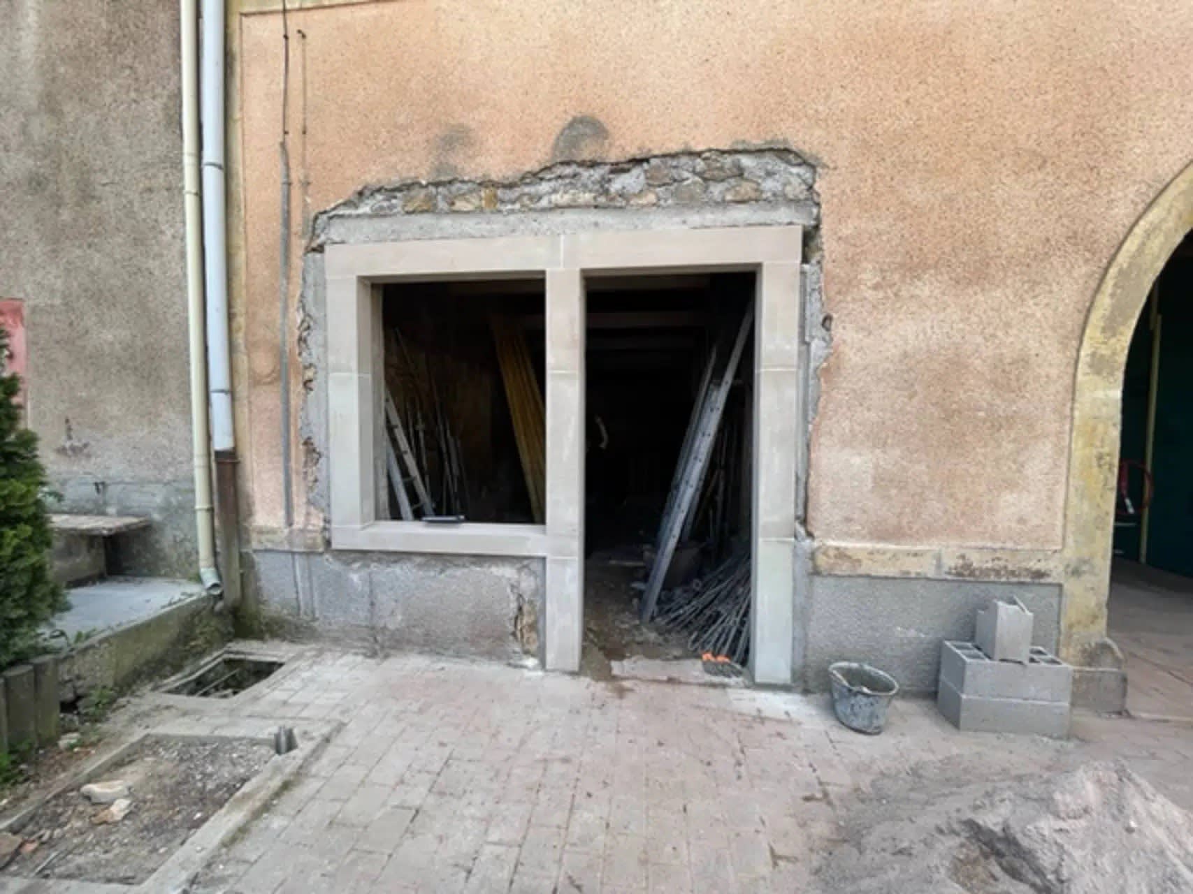 Rénovation de bâtisse ancienne — ouverture et maçonnerie