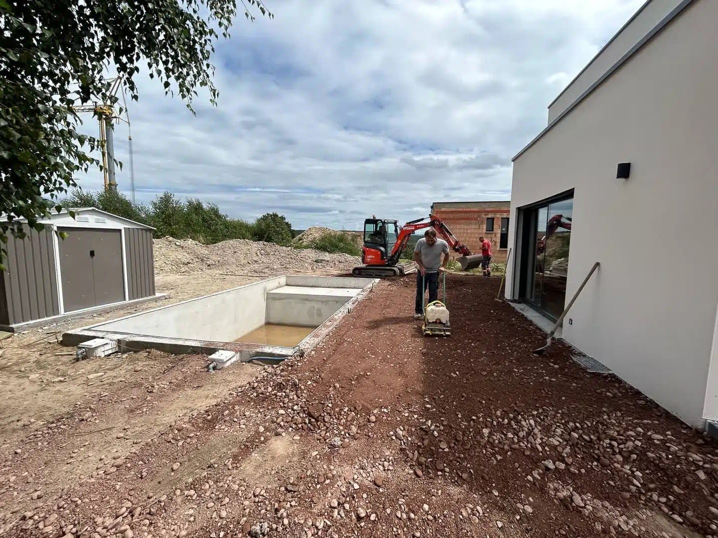 Construction et piscine — chantier en cours