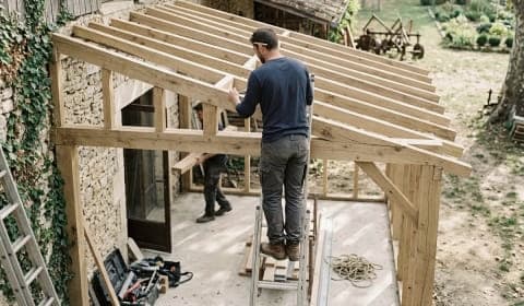 Rénovation maison ancienne à Épinal : 5 erreurs qui font perdre du temps et de l'argent