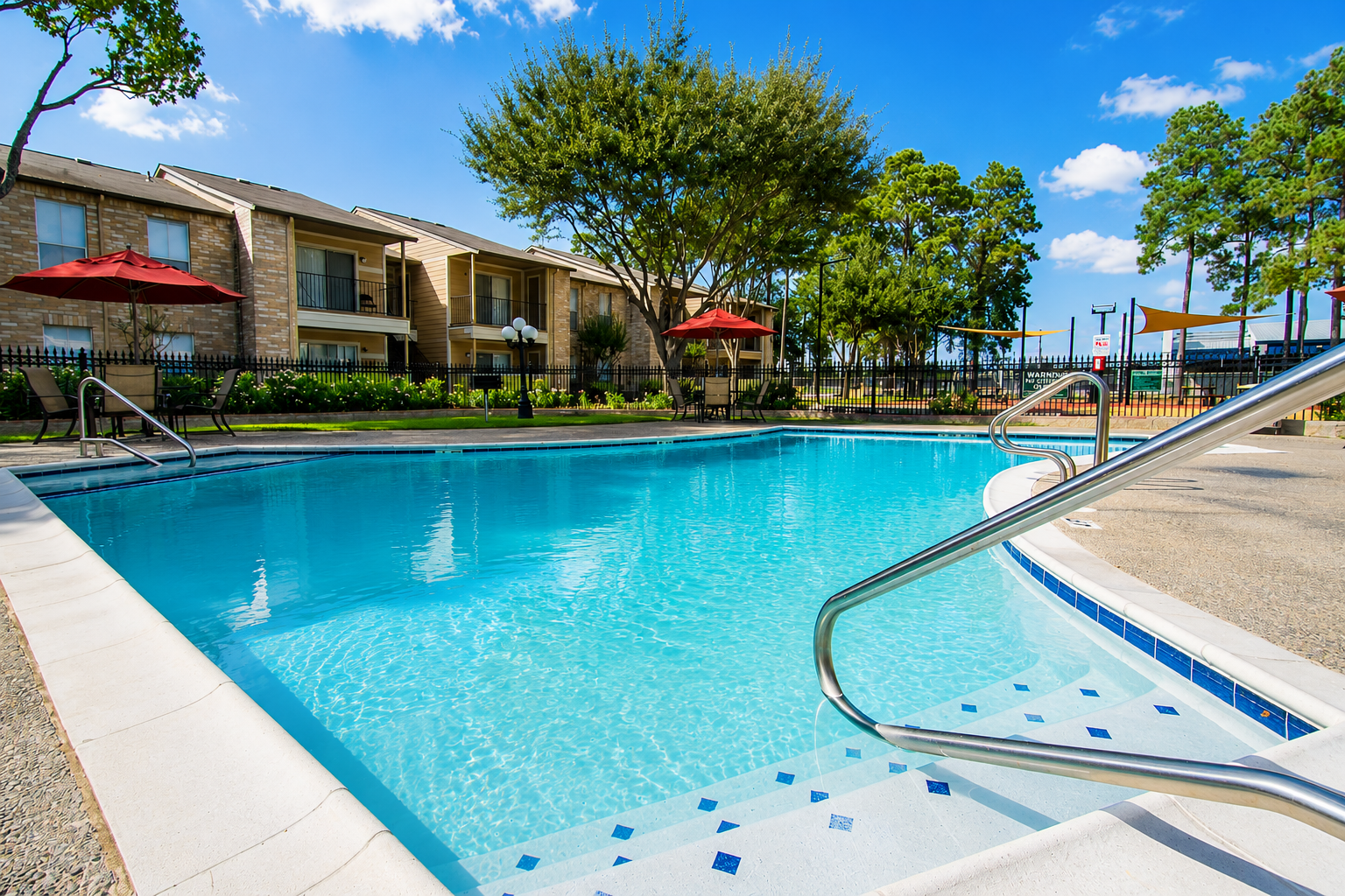 Parkside apartments in Humble, Texas