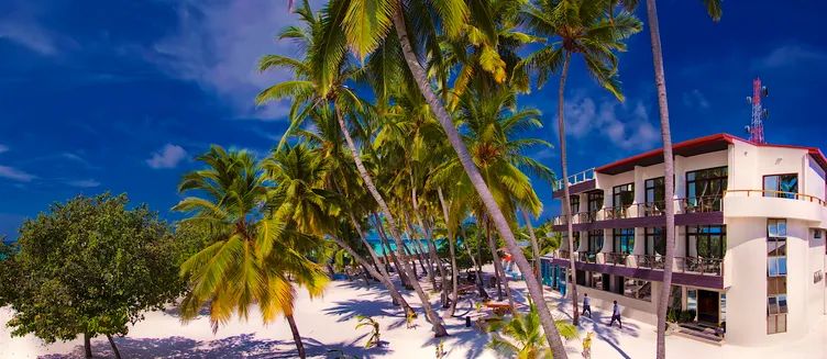 Отель Kaani Beach Hotel