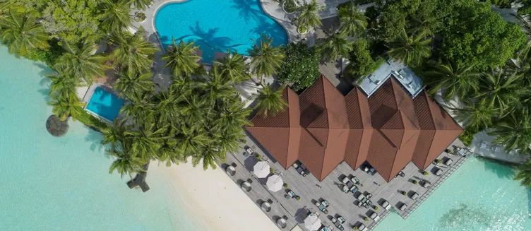 Отель Kurumba Maldives 5*