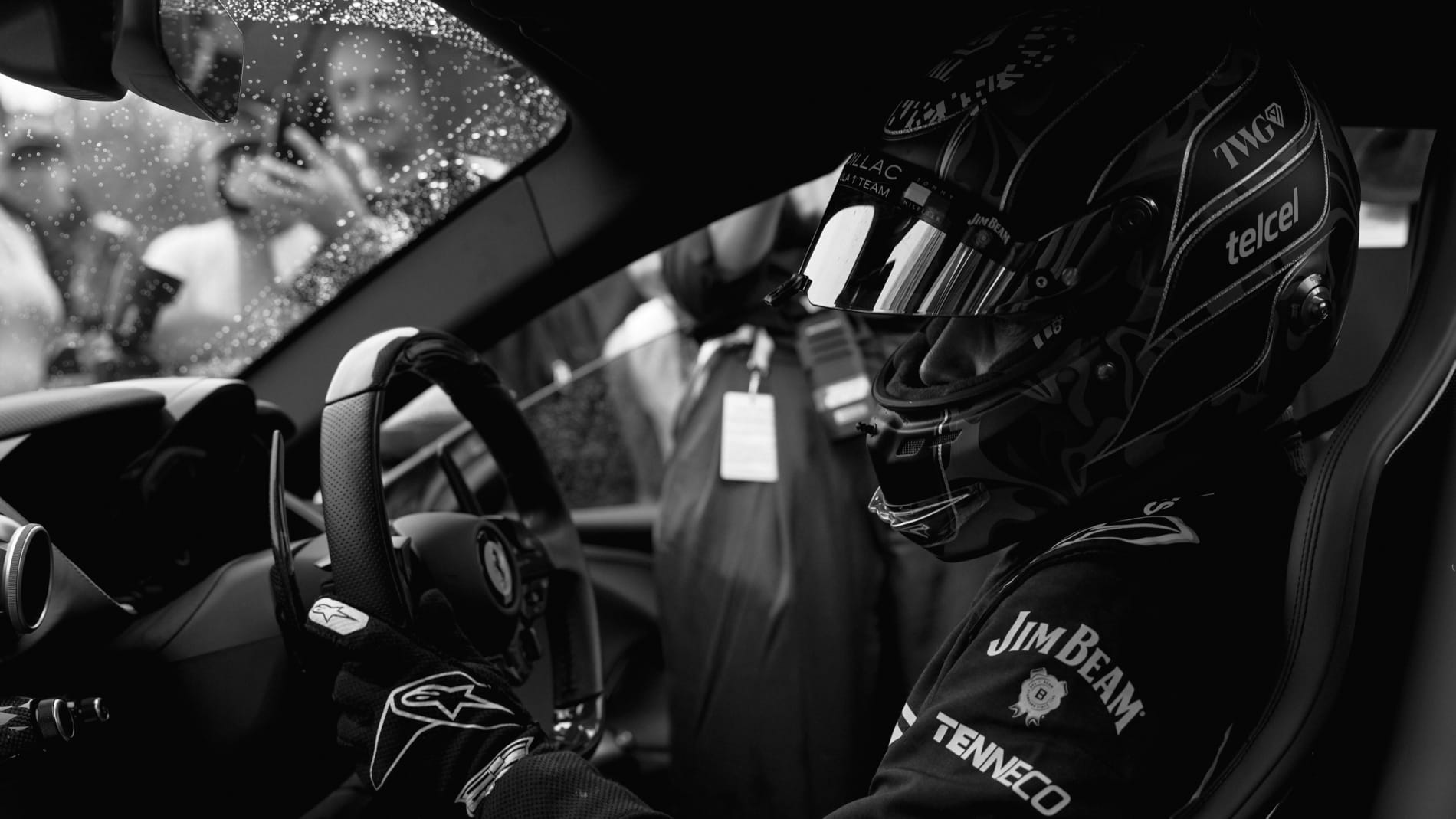 Valtteri Bottas 77 by OH Creative