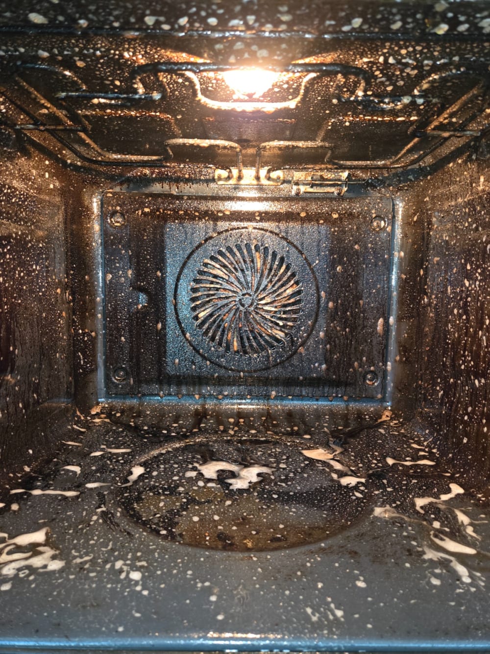 Oven before professional cleaning in Lake Macquarie