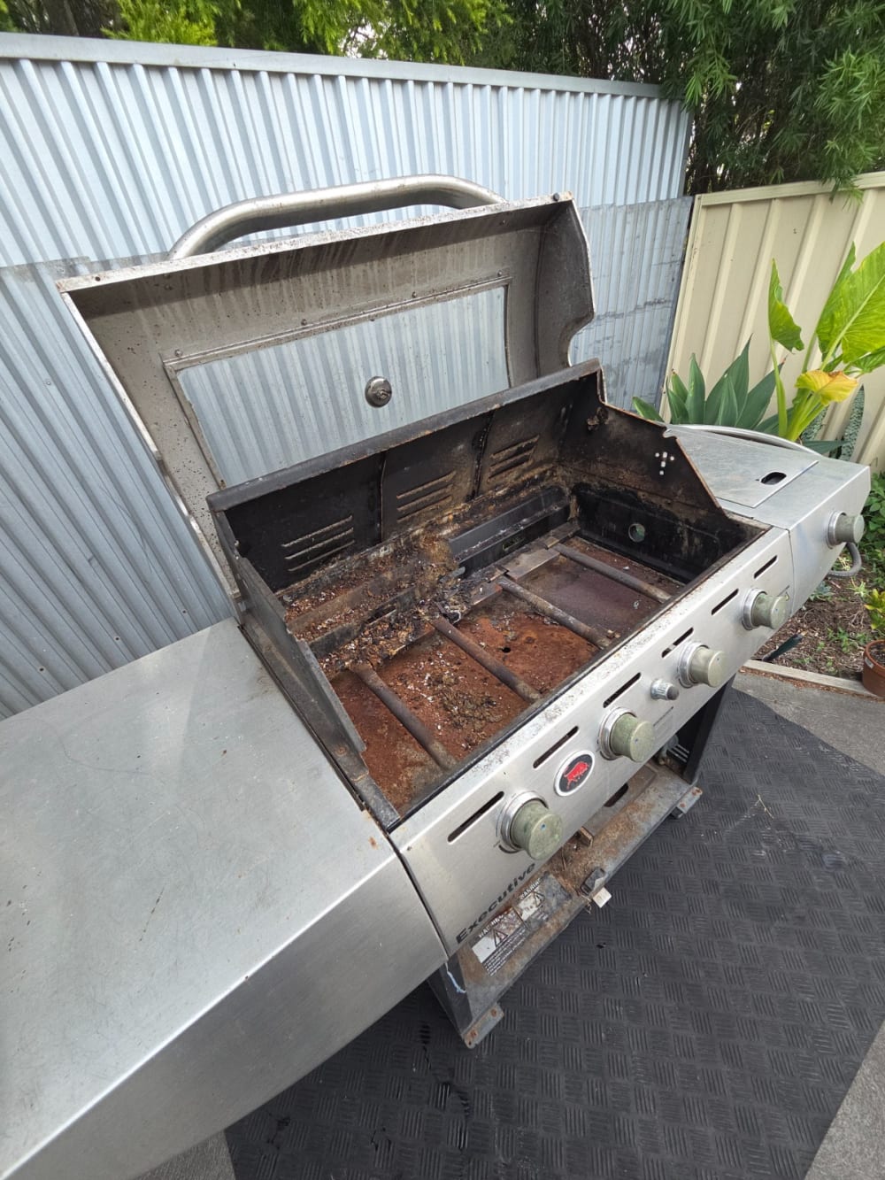 Oven before professional cleaning in Maitland