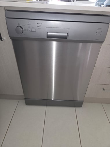 Clean dishwasher filter and rack