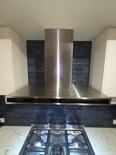 Clean stainless steel canopy rangehood