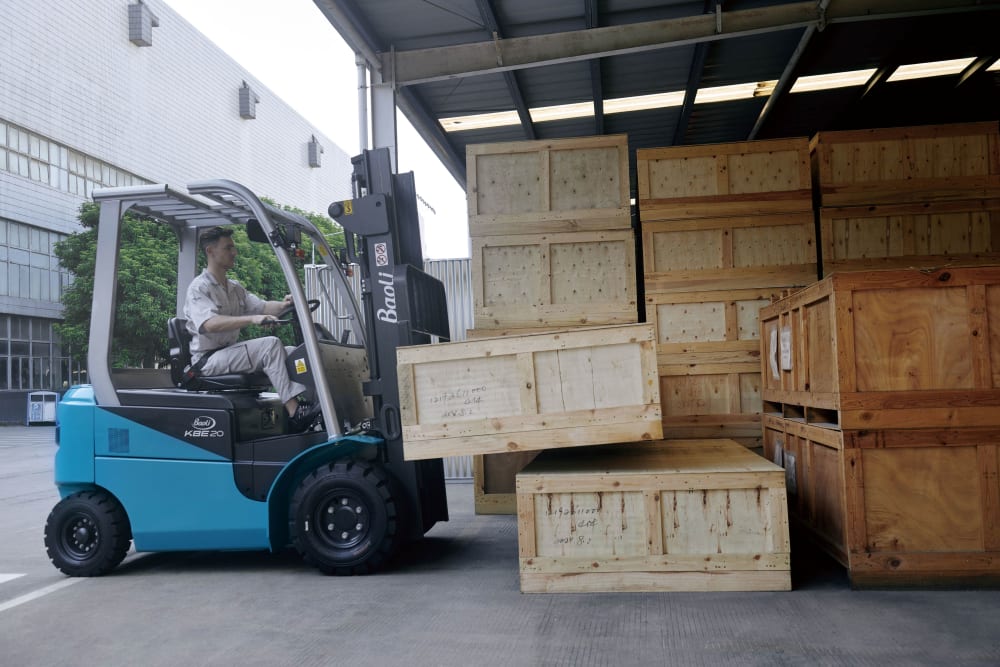 Chi tiết xe nâng điện Baoli KBE20-25-01