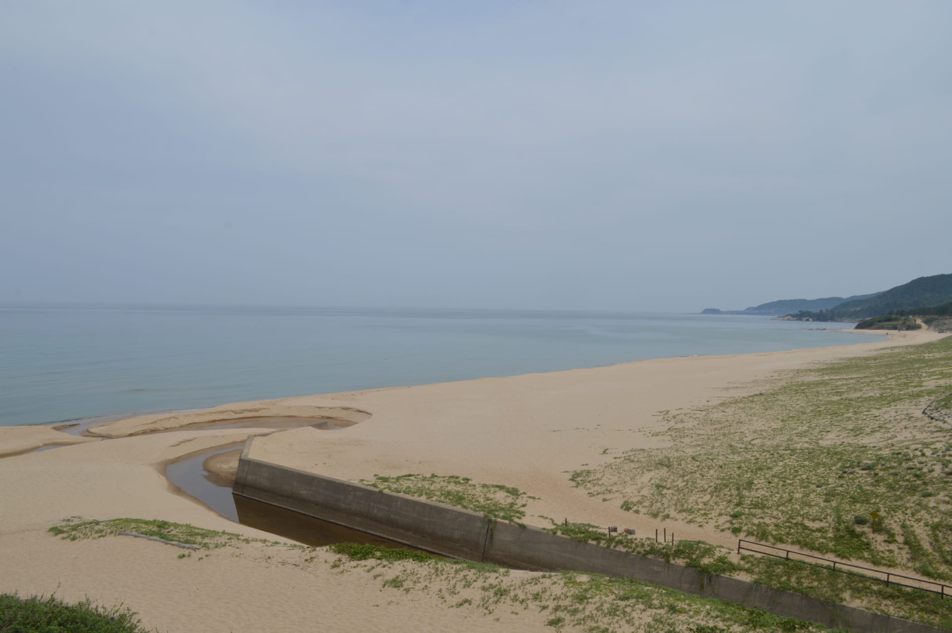 Kotohikihama Singing Sand