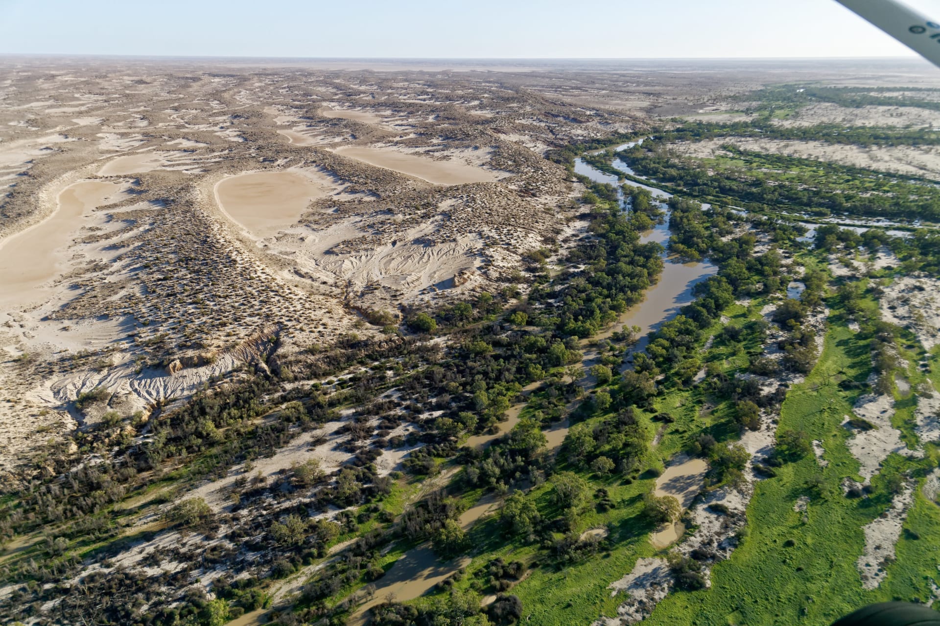 Kati Thanda-Lake Eyre Flooding (Inland Sea)