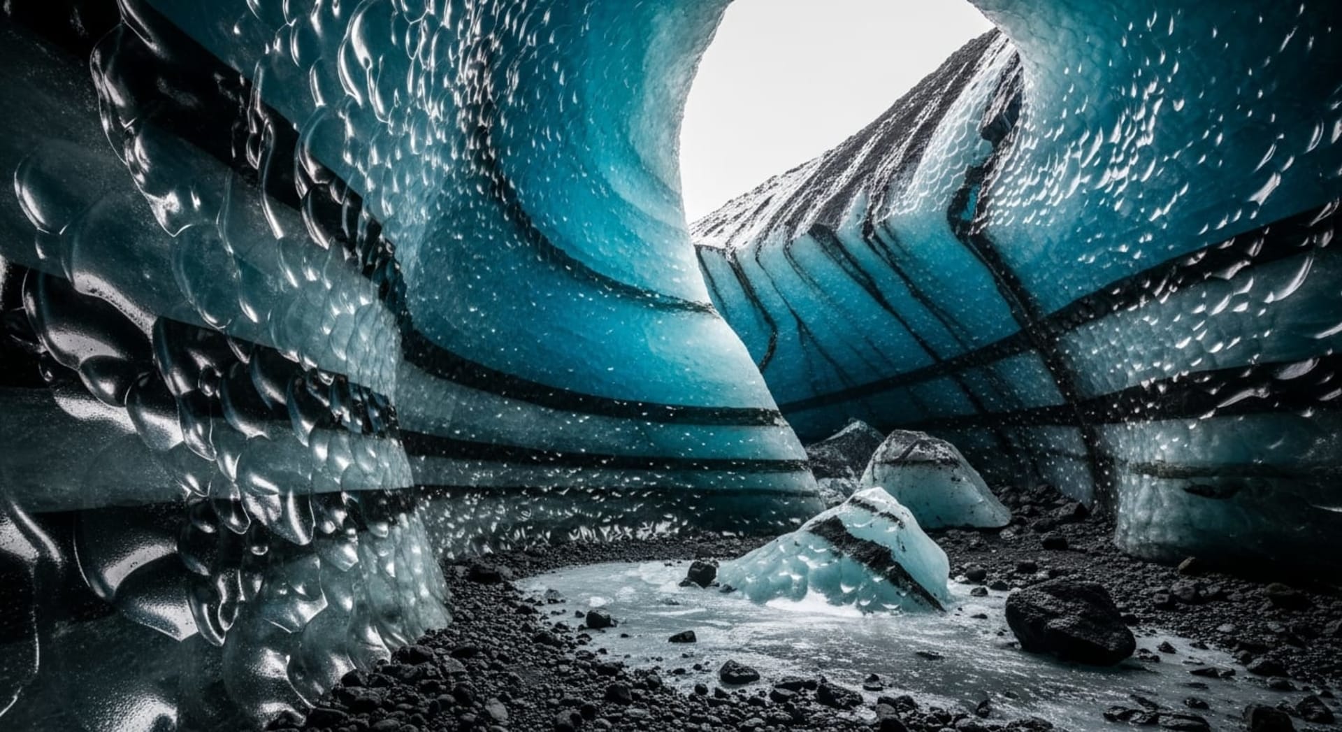 Katla Ice Cave (Kötlujökull)