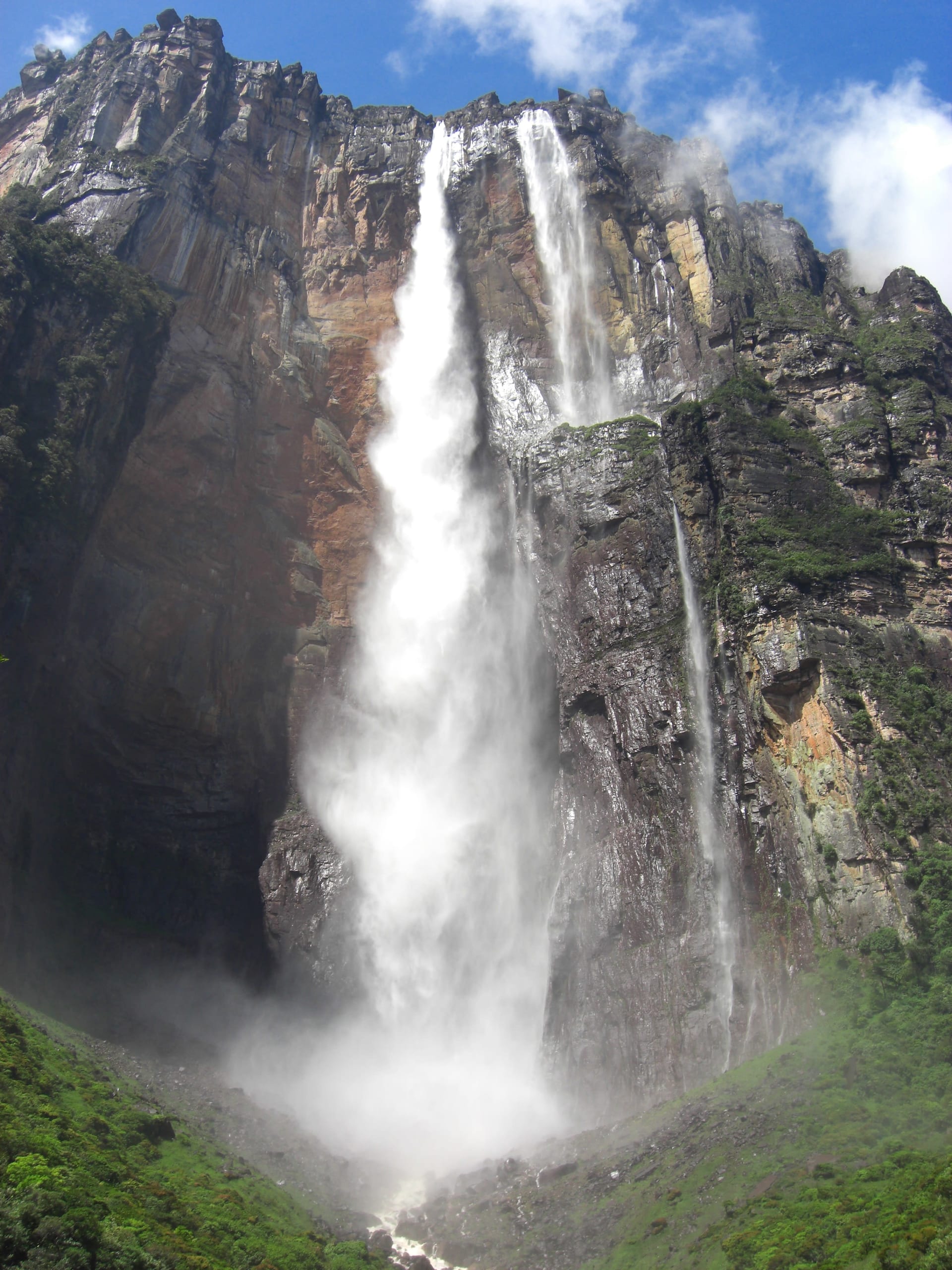 Angel Falls Peak Flow Season