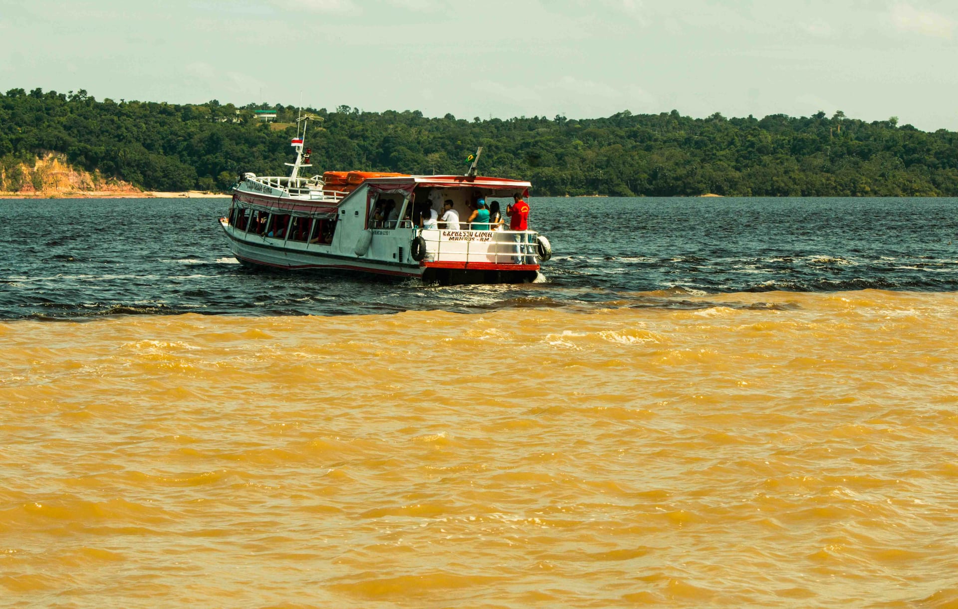 Encontro das Águas (Meeting of Waters, Manaus)