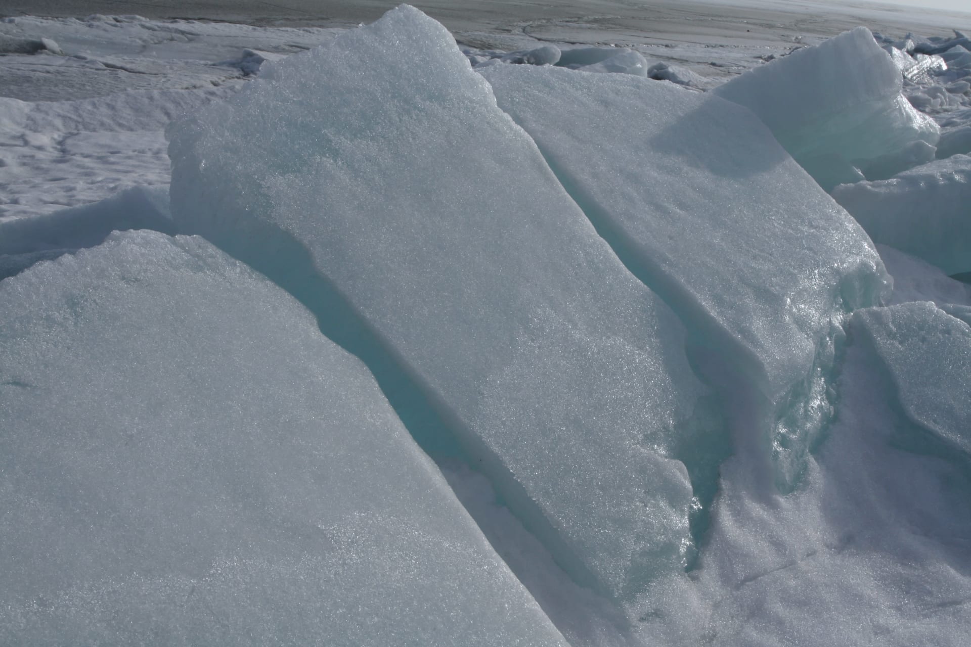 Frost quake (cryoseism)