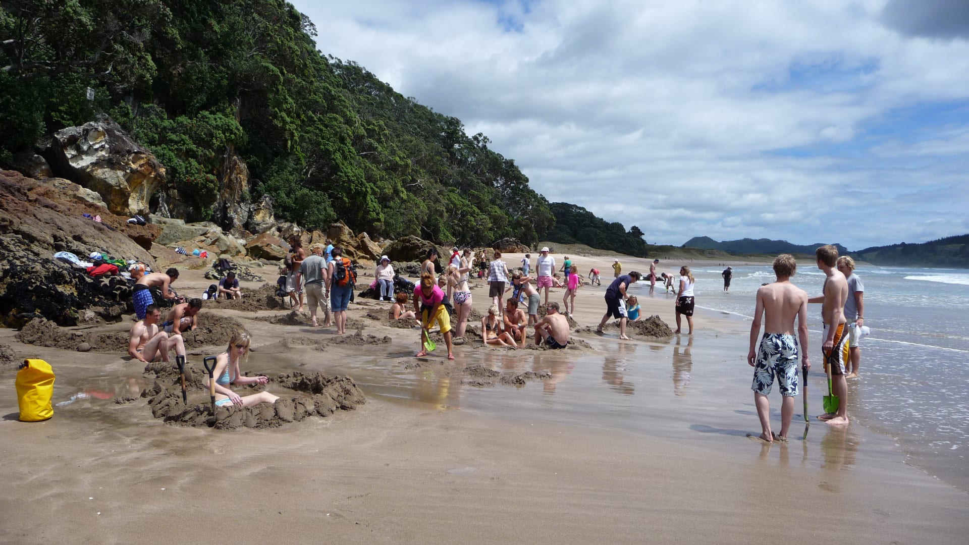 Geothermal Hot-Spring Beaches