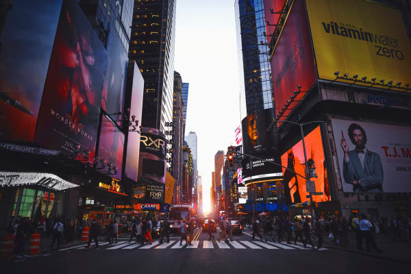 Manhattanhenge (sunset street alignment)