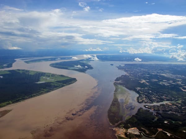 Amazon Meeting of the Waters Flood Season
