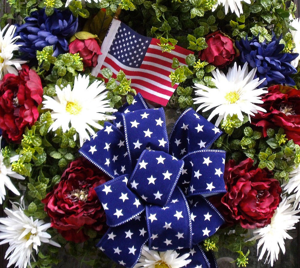 MEMORIAL DAY REMEMBERANCE WREATH DISPLAY