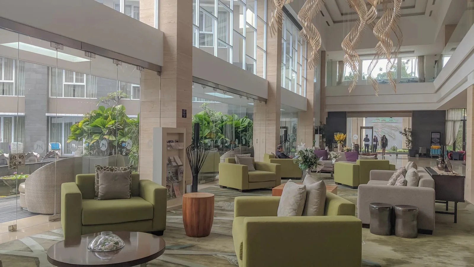Certificate in Hotel Department Structure