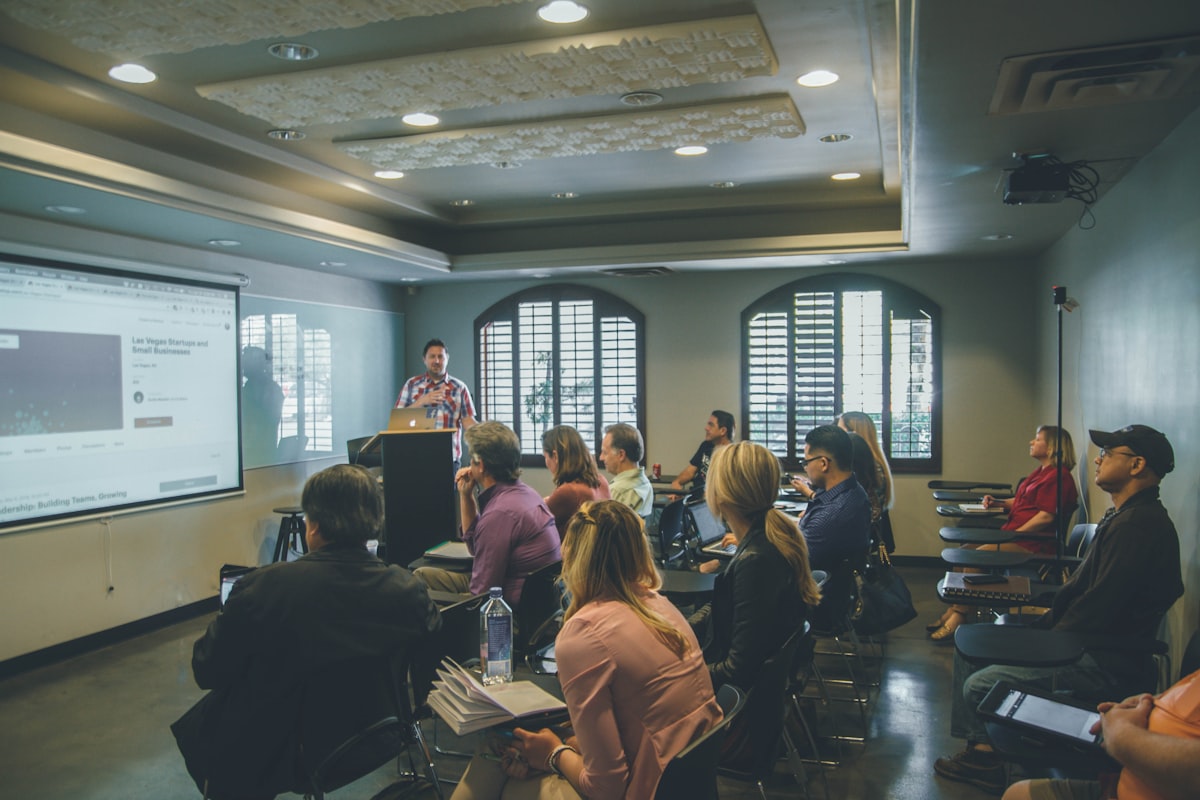Higher Diploma in Applied Economics
