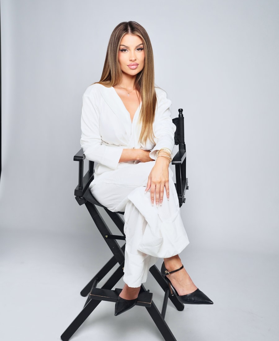 Lisa Manek