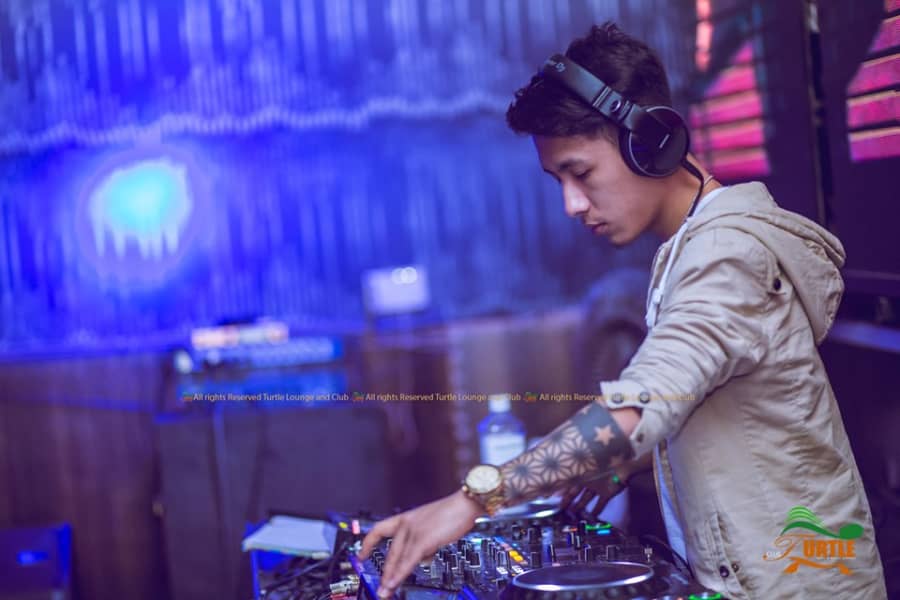 Turtle Lounge & Club
