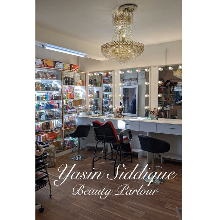 Yasin Siddique Beauty Parlour