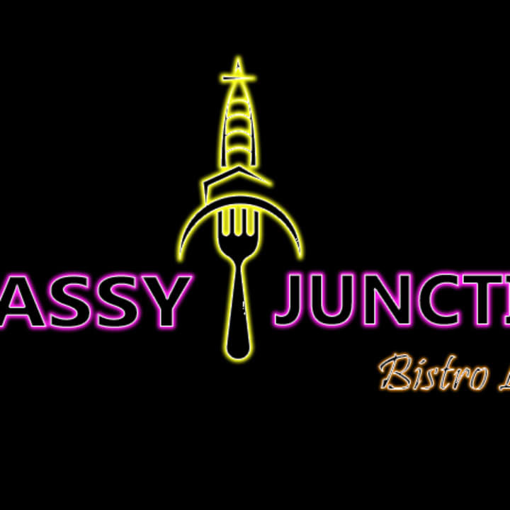 Glassy Junction Bistro Lounge