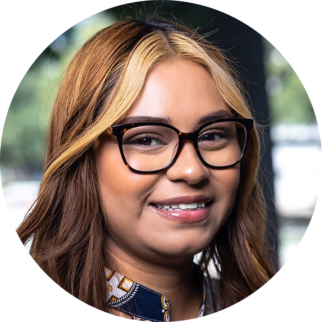 Claudia Lazalde Profile Pic