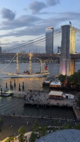 Just watched the Brooklyn Bridge get smoked live by a boat with a massive Mexican flag