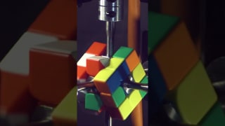 Robot solves cube in 0.103 seconds 😮