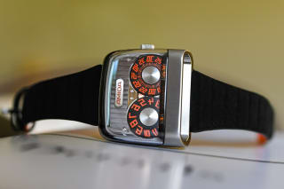 First Look: The New Amida Digitrend Open Sapphire Reveals All Its Tricks