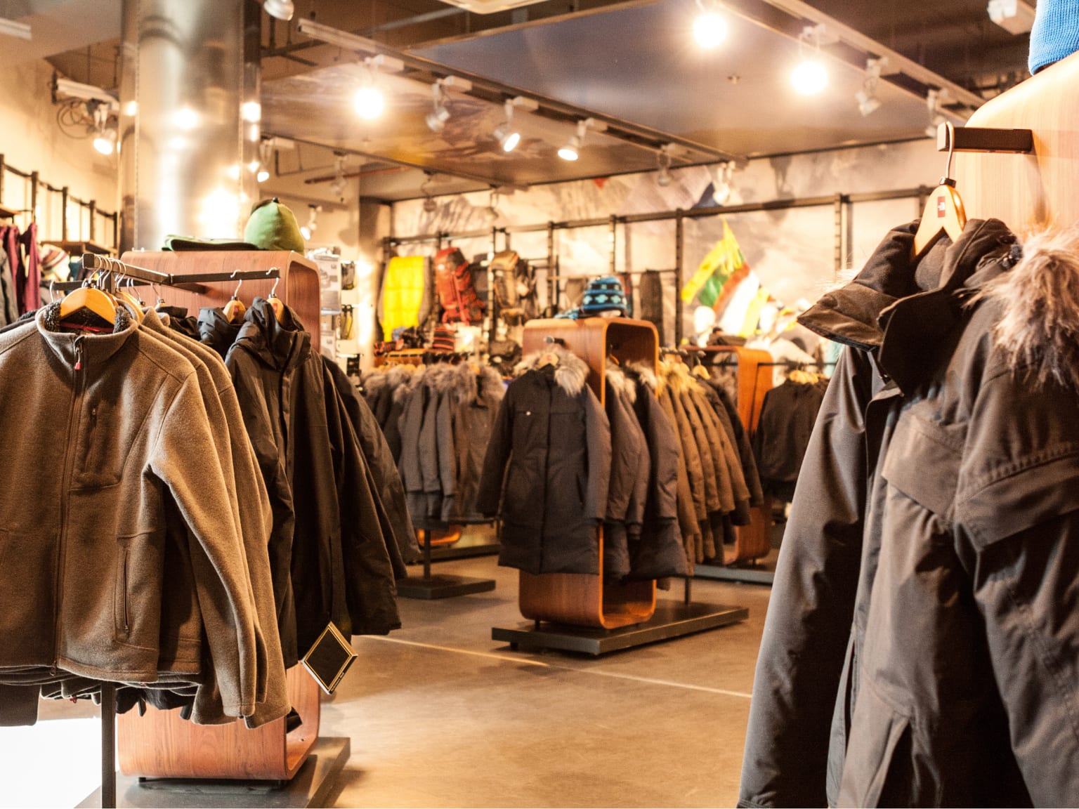 Luxury lifestyle group cuts lost sales with smarter inventory orchestration