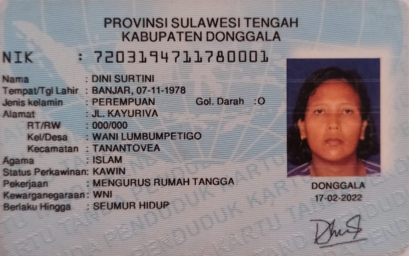 Dini Surtini - Warga Desa