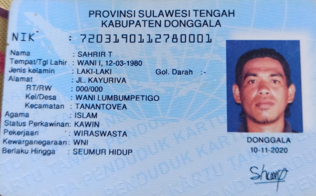 Sahrir T - Warga Desa