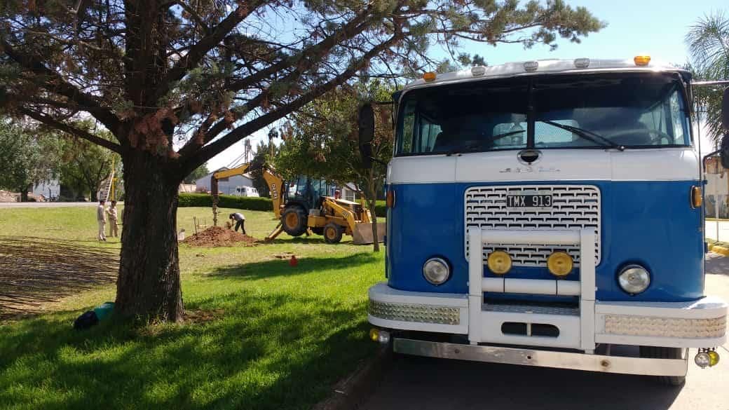Imagen Principal Camion Circulando en Ruta