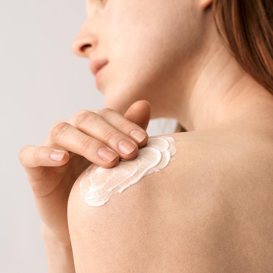 Bergamot Lemongrass Vitalising Body Milk – long-lasting care with a vibrant, citrus scent