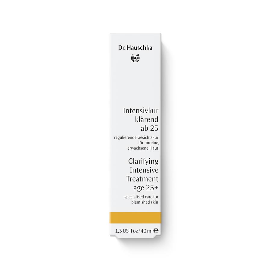 Spesialisert pleie fra Dr. Hauschka – bidrar til å gjenopprette den naturlige balansen i uren, voksen hud som er utsatt for betennelser Spesialisert pleie fra Dr. Hauschka