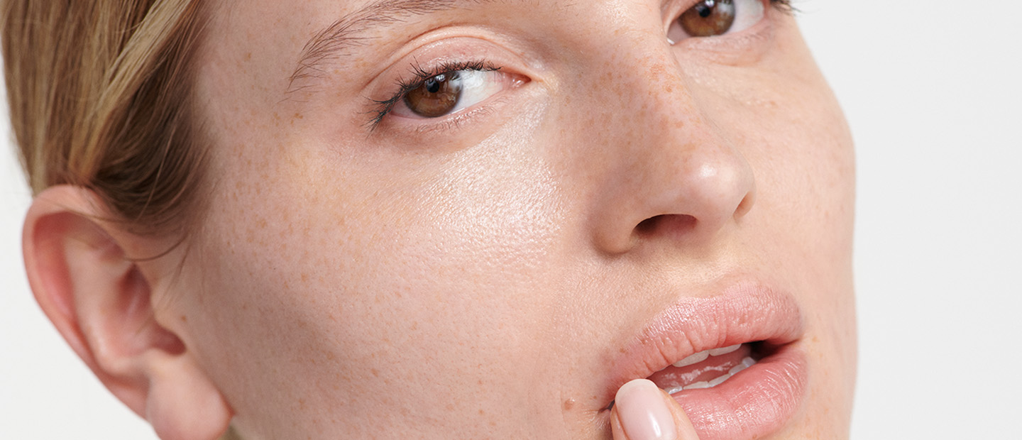 Person, Skin, Face, Adult, Woman