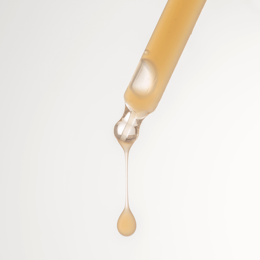 Hydrating Serum Plus – Fuktighetsgivende serum for alle hudtyper Hydrating Serum Plus – Fuktighetsgivende serum for alle hudtyper