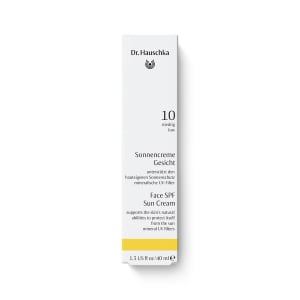Dr. Hauschka Krema za sunčanje za lice SPF 10