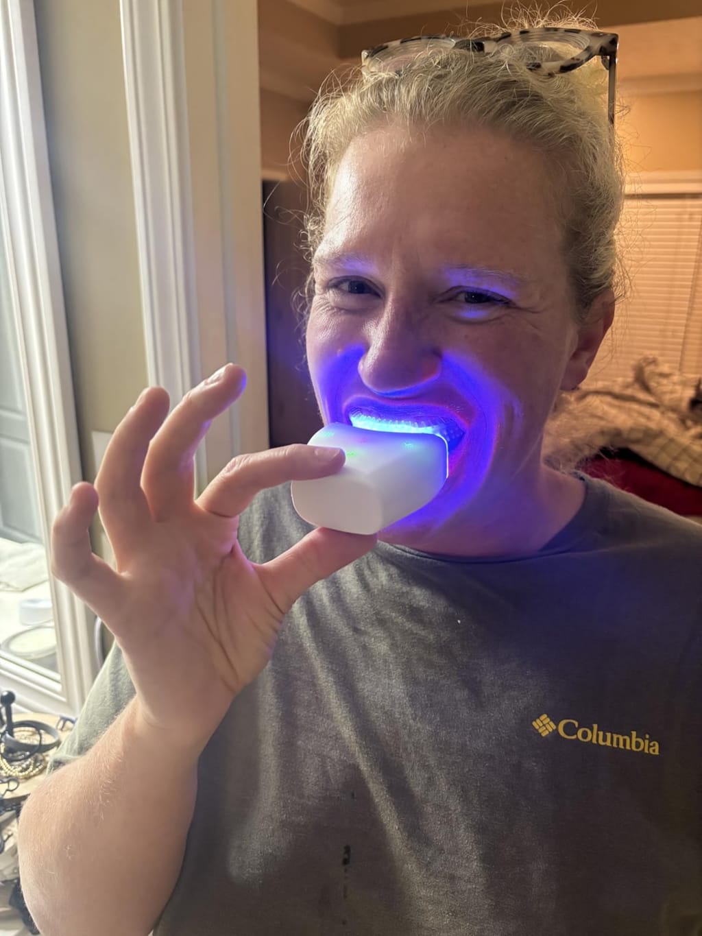 Customer brushing with the Autobrush