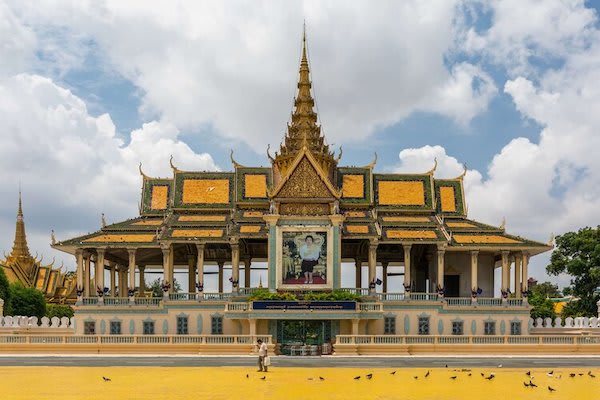 Jayavarman's The Lost Civilization Upstream Day Four - Royal Palace in Phnom Penh