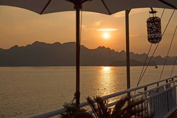 Violet's 2-Day The Dragon Passage Day Two - Sunset on Halong Bay