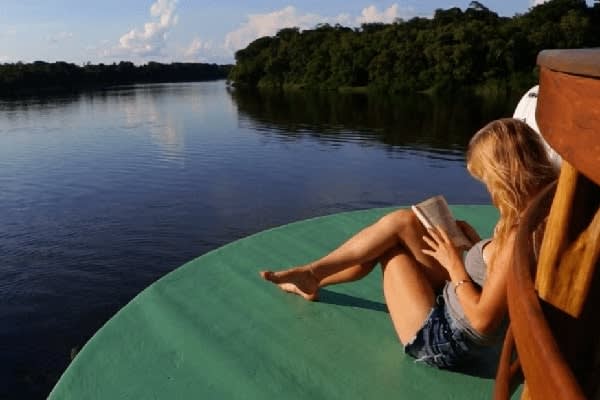 Jacaré-Tinga's 8-Day Cruise Day Seven - Relaxing Onboard.