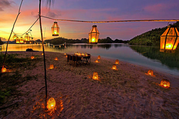 Sequoia's 5-Day Komodo Islands - Day Three - Private Dinner On The Beach
