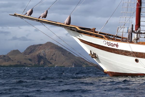 Tiare's 10-Day Komodo Islands - Day Four - Tiare's Side View