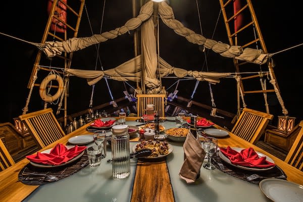 Carpe Diem's 8-Day Komodo Islands - Day Four - Dinner Set Up On Board