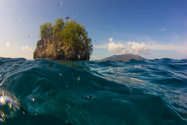 Fenides' 10-Day All Around Alor - Day Ten - Snorkeling