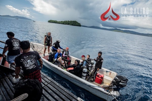 La Galigo's 9-Day Raja Ampat South - Day Two - Going to Dive Site